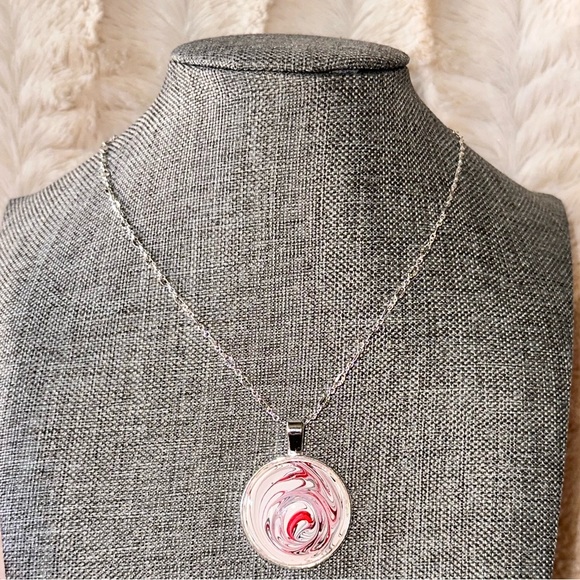 Hand painted Abstract Acrylic fluid art round bezel pendant necklace red white - Picture 1 of 8